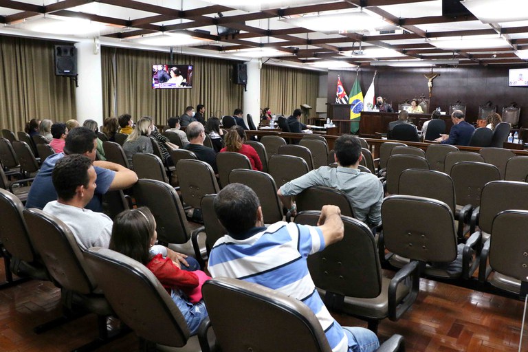 Câmara de Jaboticabal aprova dez projetos em definitivo; três vão para 2º turno