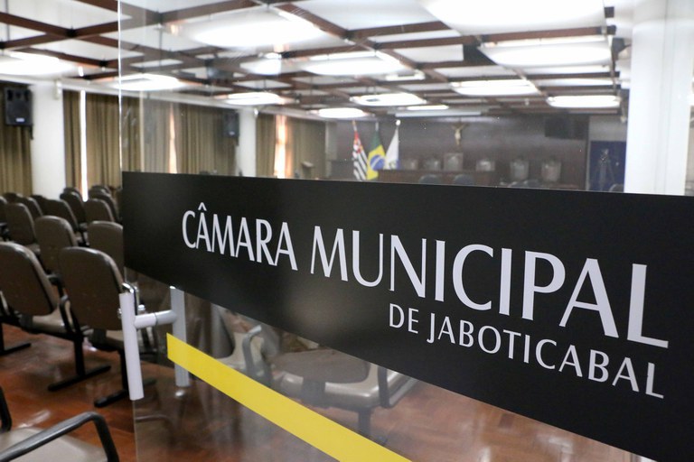 Câmara de Jaboticabal faz sessão extraordinária nesta segunda para votação de cinco projetos do Executivo