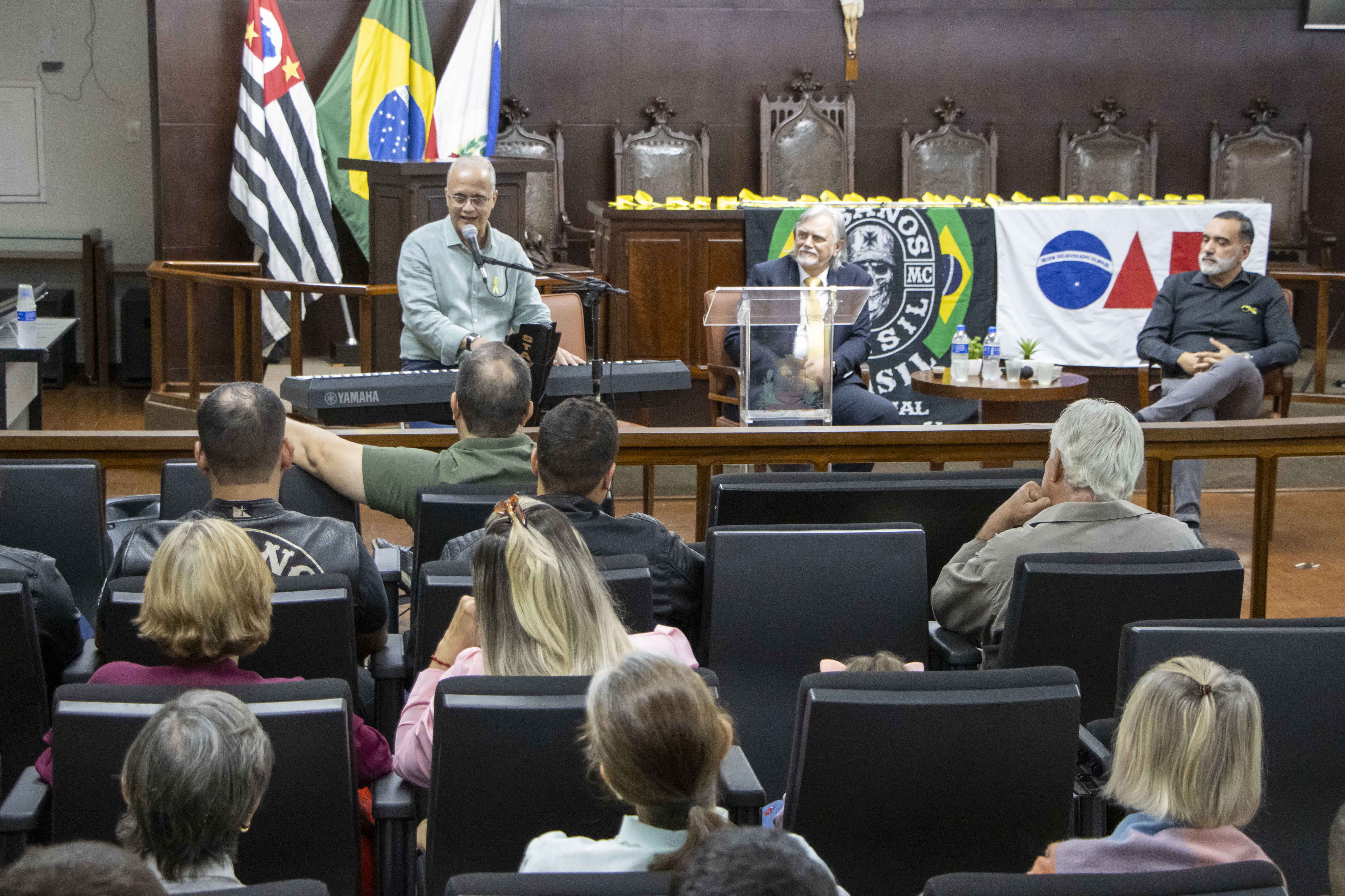 Fernando Arrobas durante sua participação no evento “Saúde Mental, Prevenção e Valorização da Vida”.