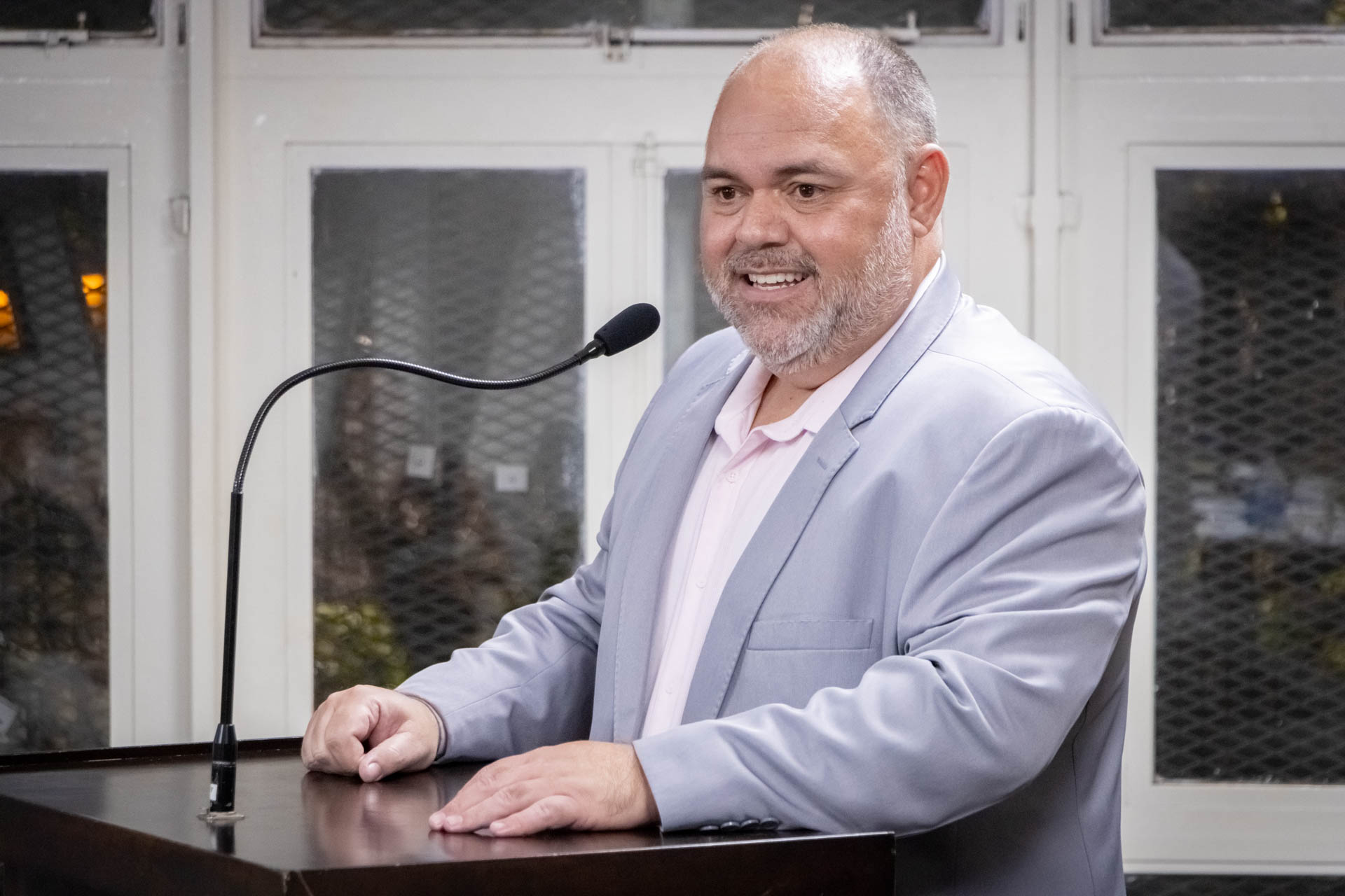Mantenedor do COC Jaboticabal, Johncy de Pádua, em sessão solene de homenagem à instituição de ensino pelos seus 16 anos de atividade em Jaboticabal.